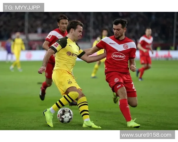 法兰克福与杜塞尔多夫精彩对决在线直播全程回顾与分析 法兰克福与杜塞尔多夫精彩对决在线直播全程回顾与分析